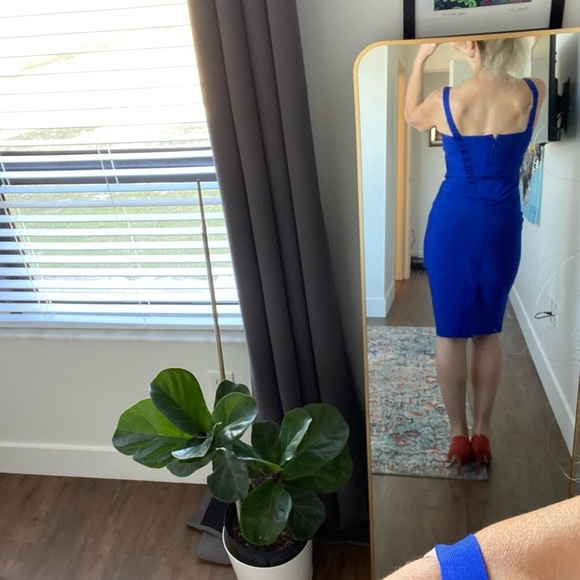 Heidi Bandage Mini Dress - Royal Blue SZ Large - Picture 11 of 11